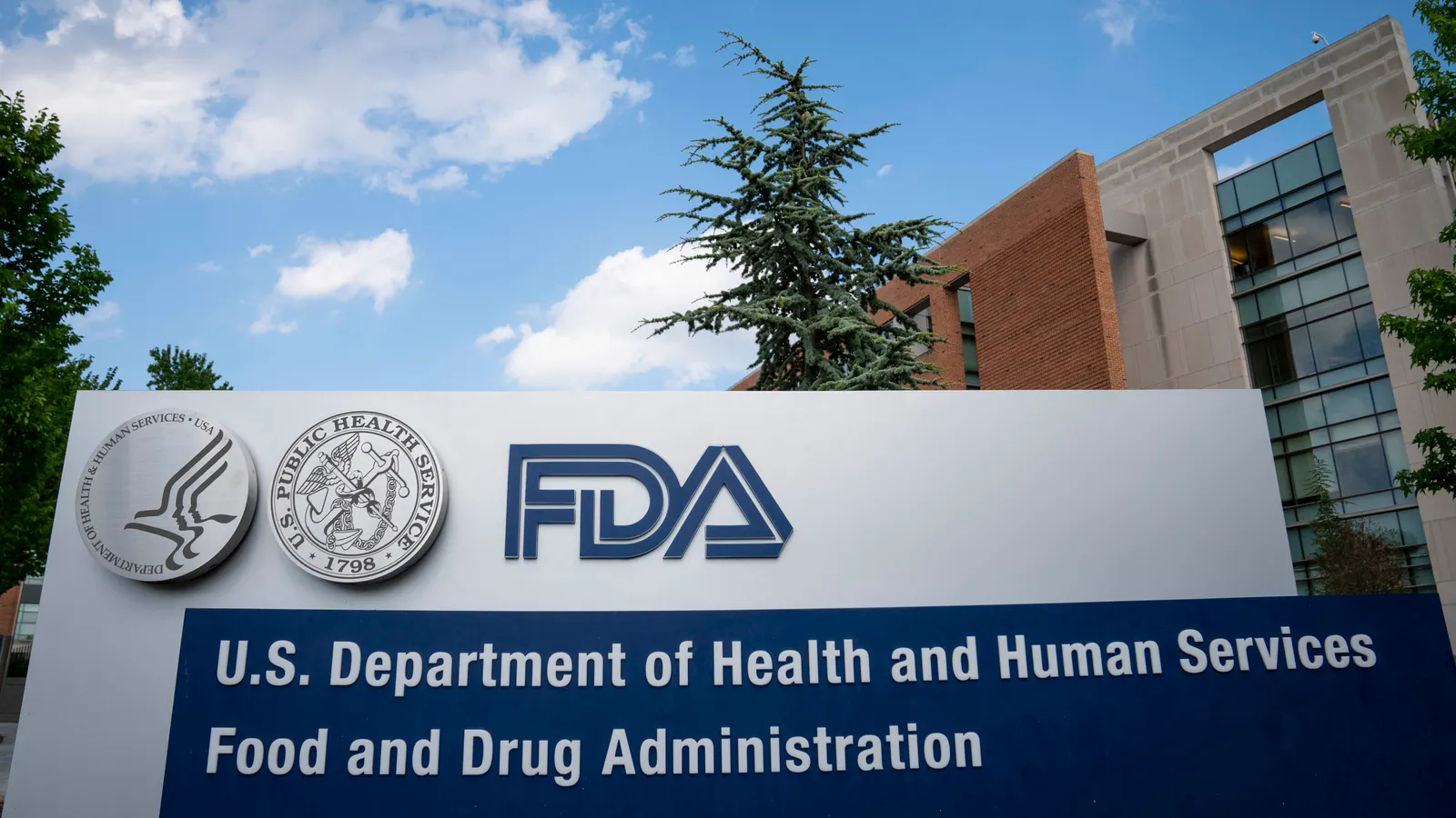 FDA移除更年期激素疗法“黑框警告”，放宽用药限制